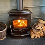 Oranuisce Thatch *