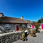 度假居 Oranuisce Thatch *