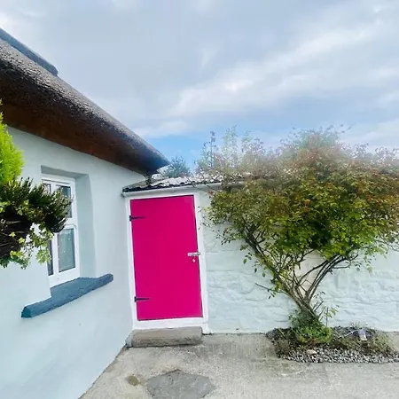 Oranuisce Thatch