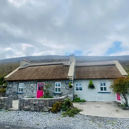 Oranuisce Thatch