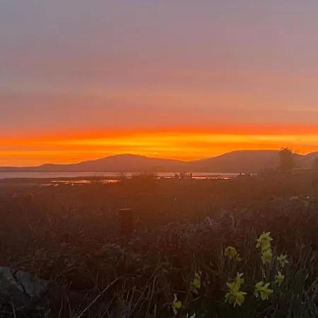 Oranuisce Thatch Ballyvaughan