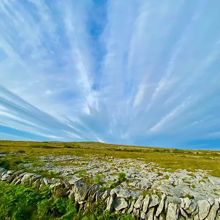 別荘 Oranuisce Thatch