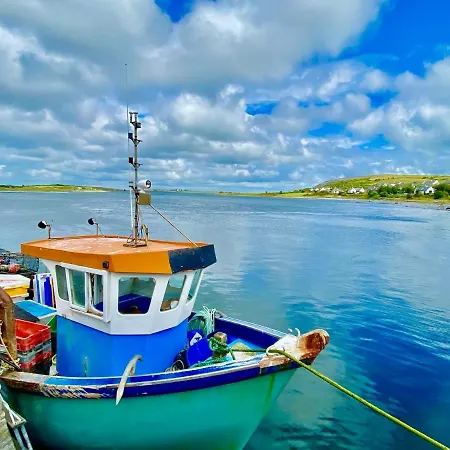 Oranuisce Thatch Ballyvaughan