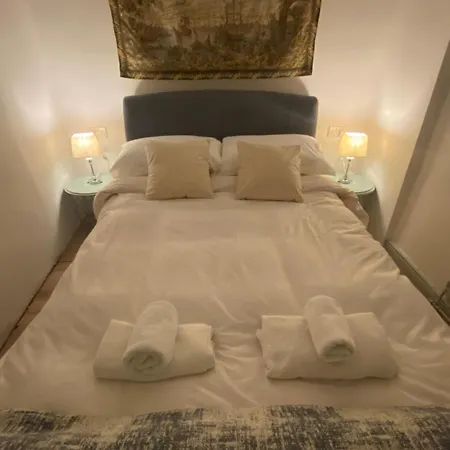 別荘 Oranuisce Thatch バリーボーン