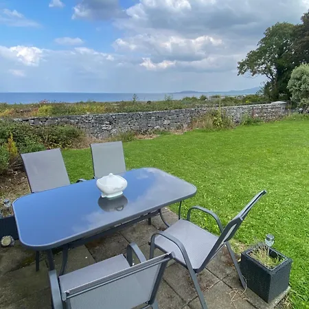 Vakantiehuis Oranuisce Thatch *