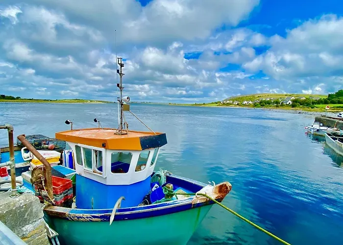 Oranuisce Thatch באליווהן